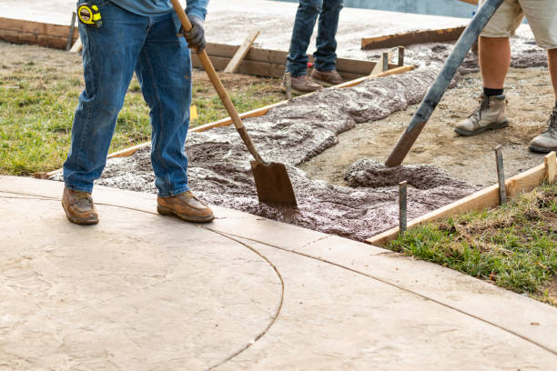 Best Concrete Pool Decks in Pomona, KS
